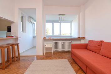 Garsonieră de inchiriat KOGALNICEANU - Bucuresti anunturi imobiliare Bucuresti