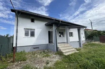 Casă - 5 camere de vanzare PLAIUL VULCANESTI - Dolj anunturi imobiliare Dolj