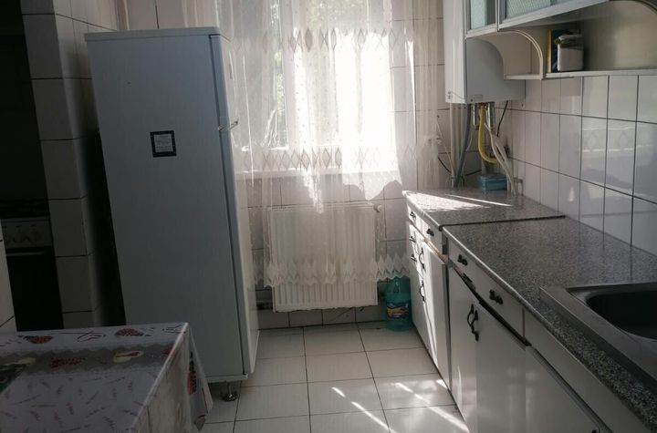 Apartament 3 camere Titan- Ozana. anunturi imobiliare Bucuresti
