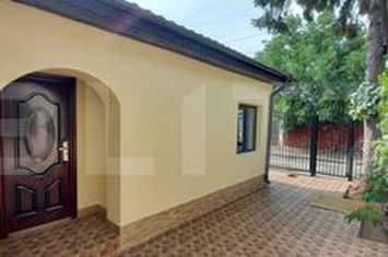 Casă - 4 camere de vanzare PLOIESTI - Prahova anunturi imobiliare Prahova