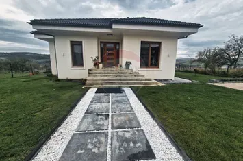Casa de vanzare zona Sun Garden anunturi imobiliare Cluj