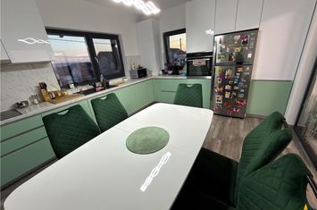 Casă - 4 camere de vanzare SANCRAIU DE MURES - Mures anunturi imobiliare Mures