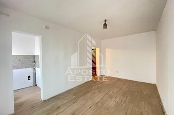 Garsoniera confort 1, renovata 2026 - zona Confectii, Universitate anunturi imobiliare Arad