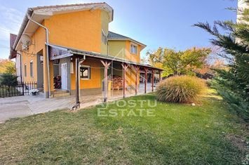 Casa individuala | 9 camere | 295mp utili | Teren 832mp | Girocului anunturi imobiliare Timis