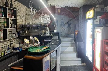 Spațiu comercial cu terasă, pretabil bar/pub Ultracentral anunturi imobiliare Sibiu