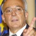 Mugur Isarescu: Creditarea se va debloca in primavara