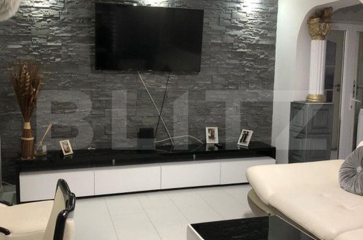 Apartament 3 camere de vanzare GAESTI - Dambovita anunturi imobiliare Dambovita