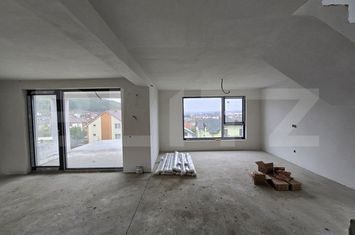 Vilă - 4 camere de vanzare CAMPENESTI - Cluj anunturi imobiliare Cluj