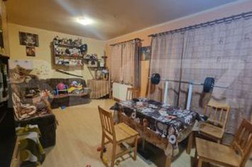 Apartament 2 camere de vanzare BACIU - Cluj anunturi imobiliare Cluj