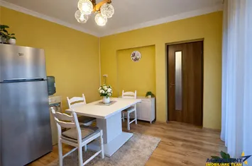Casă - 4 camere de vanzare EXTERIOR EST - Mures anunturi imobiliare Mures