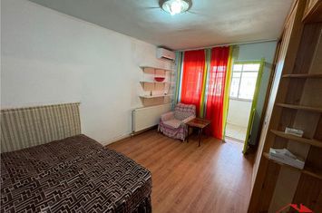 Garsonieră de vanzare EST - Vrancea anunturi imobiliare Vrancea