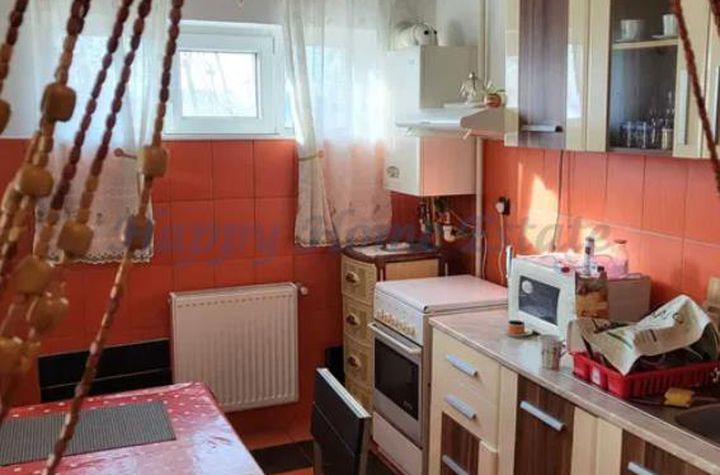 Apartament 2 camere de vanzare FLORESTI - Cluj anunturi imobiliare Cluj