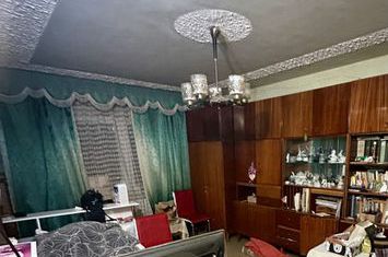 Apartament 3 camere de vanzare NUFARUL - Bihor anunturi imobiliare Bihor