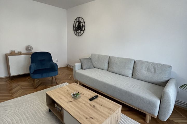 Apartament 3 camere de inchiriat CALEA DUMBRAVII - Sibiu anunturi imobiliare Sibiu