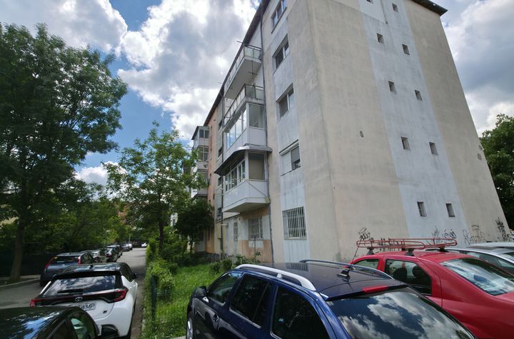 Apartament 2 camere 54,92mp str.Ion Ionescu, nr.8 - Craiova anunturi imobiliare Dolj