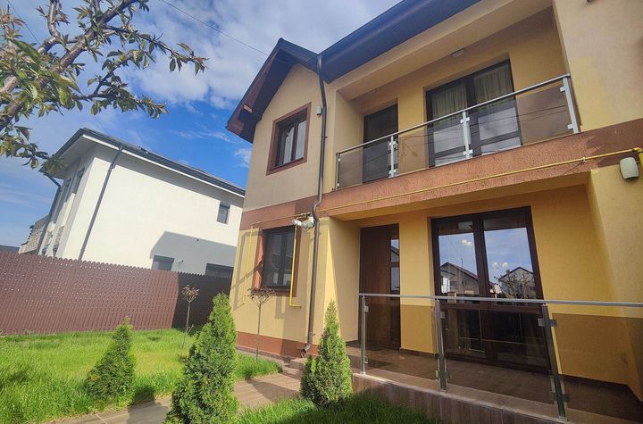 Casă - 4 camere de vanzare COMUNA BERCENI - Bucuresti anunturi imobiliare Bucuresti