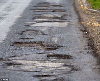 România - de râsul lumii, din cauza infrastructurii. Drumurile noastre sunt mai proaste decât cele din lumea a treia