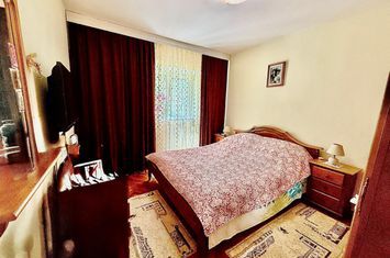 Apartament 3 camere de vanzare DELFINARIU - Constanta anunturi imobiliare Constanta