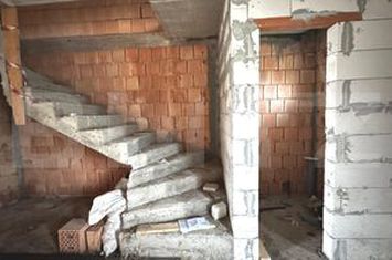 Vilă - 4 camere de vanzare BLAJ - Alba anunturi imobiliare Alba