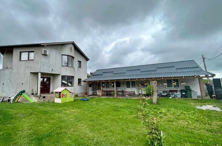 Casă - 3 camere de vanzare LES - Bihor anunturi imobiliare Bihor