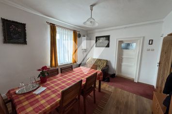 Apartament 5 camere de vanzare SIBIU - Sibiu anunturi imobiliare Sibiu