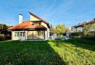 750.000 €, Vilă