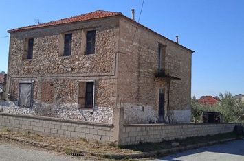Casă din piatră 219 mp pe teren 621 mp în Therma anunturi imobiliare Grecia
