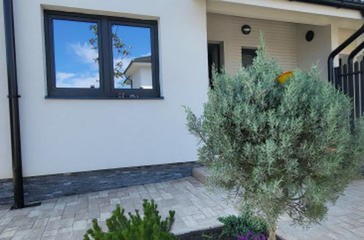 Vilă - 5 camere de vanzare CISNADIE - Sibiu anunturi imobiliare Sibiu