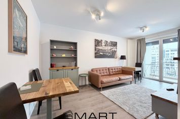 Apartament 2 camere de inchiriat TRACTORU - Brasov anunturi imobiliare Brasov