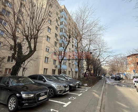 Apartament 3 camere Piata Sudului, 67 mp