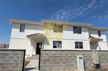Duplex premium de vanzare, in Mosnita Veche anunturi imobiliare Timis