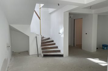 Casă - 7 camere de vanzare PRIMAVERII - Bucuresti anunturi imobiliare Bucuresti