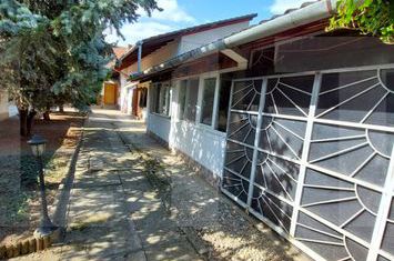 Casă - 7 camere de vanzare ARAD - Arad anunturi imobiliare Arad