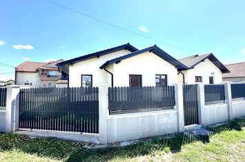 Casă - 3 camere de vanzare ALBA IULIA - Alba anunturi imobiliare Alba