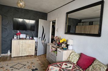 Apartament 2 camere de vanzare CALEA BUCURESTI - Dolj anunturi imobiliare Dolj