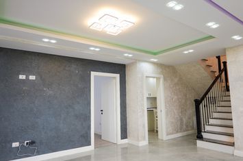 Vilă - 5 camere de vanzare RADAUTI - Suceava anunturi imobiliare Suceava