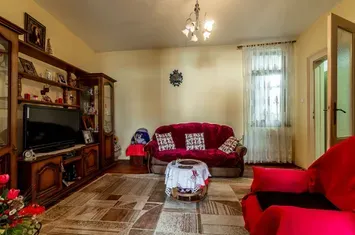 Apartament cu 3 Camere la Casă pe Strada I.L. Caragiale, Arad anunturi imobiliare Arad