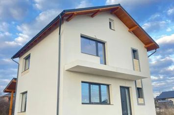 Vilă - 4 camere de vanzare TAUTII-MAGHERAUS - Maramures anunturi imobiliare Maramures