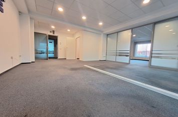 Spatiu de birou, de inchiriat, cu parcare, zona Calea Turzii,Buna Ziua anunturi imobiliare Cluj