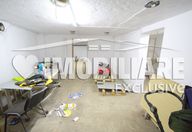 54.000 €, Birou