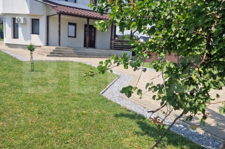 Casă - 5 camere de vanzare SUCEAVA - Suceava anunturi imobiliare Suceava