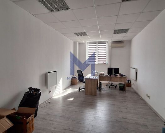 Birou Clasa B Gheorgheni, 25 mp
