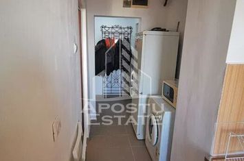 Apartament cu3 camere, 68 mp,zona Vlaicu anunturi imobiliare Arad
