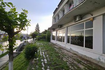 Spatiu comercial 189 mp, Targu Carbunesti, jud.Gorj anunturi imobiliare Gorj