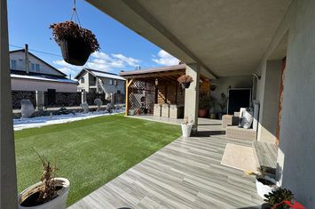 Casă - 5 camere de vanzare CAMPINEANCA - Vrancea anunturi imobiliare Vrancea