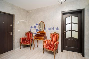 Rond Mall Moldova, 3 camere, curte si loc de parcare! anunturi imobiliare Iasi