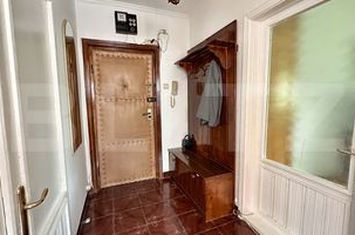 Garsonieră de vanzare ORADEA - Bihor anunturi imobiliare Bihor