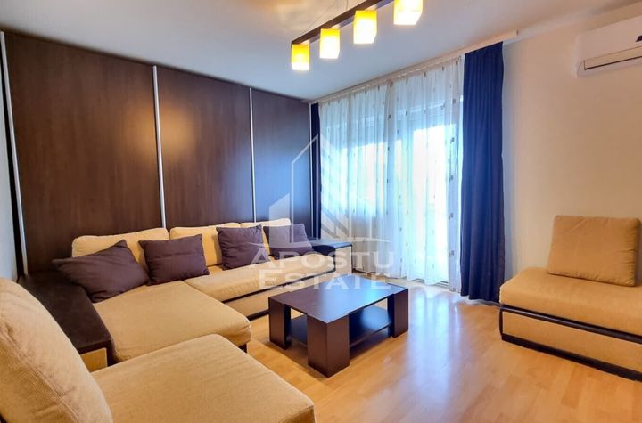 Apartament 3 camere, etaj intermediar, centrala proprie, zona Lipovei anunturi imobiliare Timis