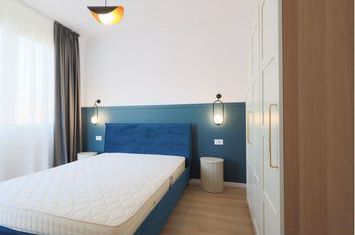 De vanzare PENTHOUSE într-un bloc nou marca ARED Comision 0% anunturi imobiliare Arad