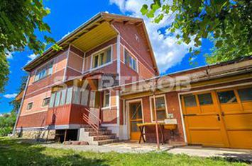 Casa cu teren Ozun anunturi imobiliare Covasna